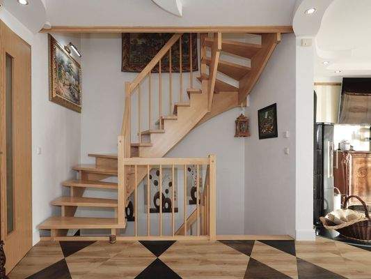 Treppe EG