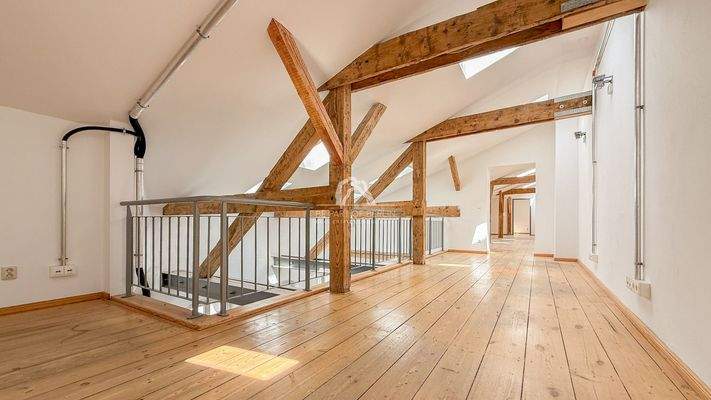 Räumlichkeiten DG / premises attic