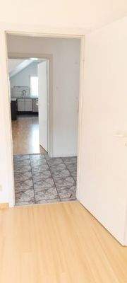 Blick vom Schlafzimmer zum Wohnbereich