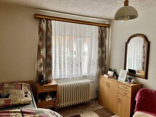 kleines Schlafzimmer