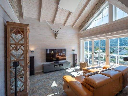 LeonWood_Blockhaus_Individual_Brand_042