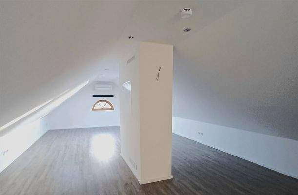 Arbeitszimmer - Dachspitze