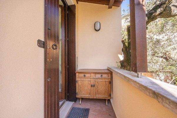 Tecnocasa Garda 040.jpg