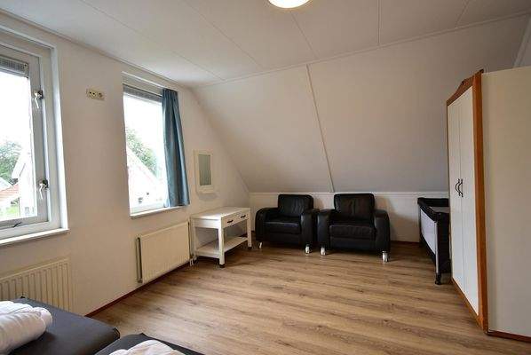 Freistehendes 6-Personen-Ferienhaus auf Eigengrund im Summio Parc Aquadelta Bruinisse017