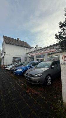 Außenansicht zur Straße