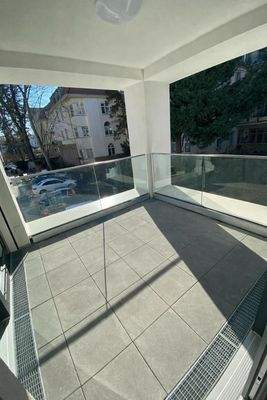 Moderne Wohnungsterrasse