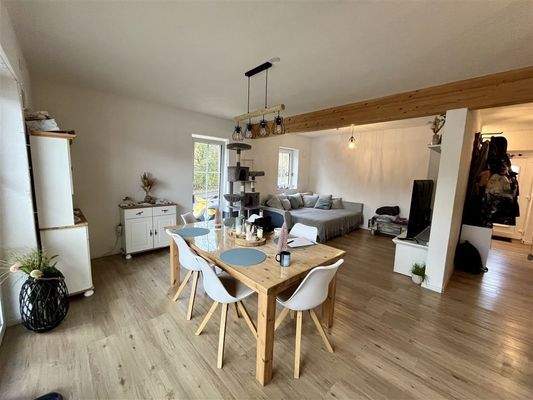 Wohn- und Essbereich