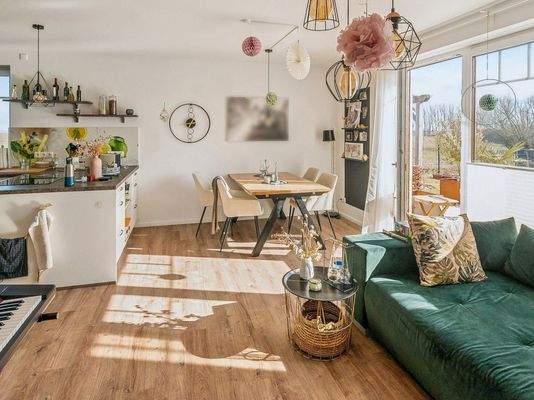 Wohnzimmer und Terrassenzugang