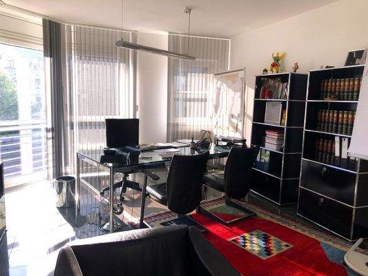 Besprechungszimmer 1 im 2. OG