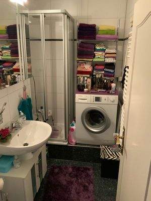 Badzimmer mit Dusche