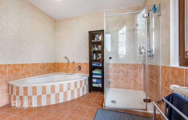 Badezimmer - Obergeschoss