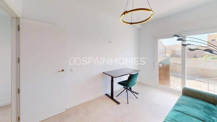 Contemporary Apartments Near Amenities in Pilar de la Horadada