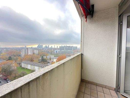 Balkon mit Stadtblick