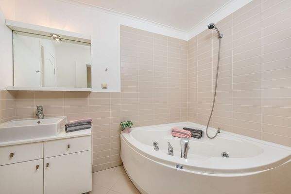 PHOTO-2024-02-13-08-30-07 (1).jpg