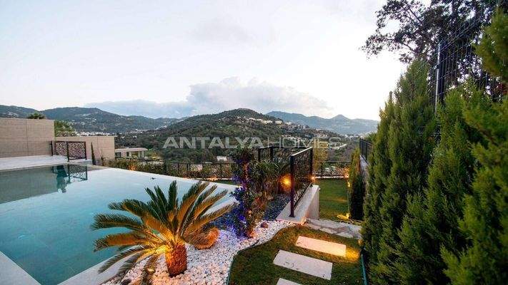 Sea-View House with Private Pool in Bodrum Yalıkavak