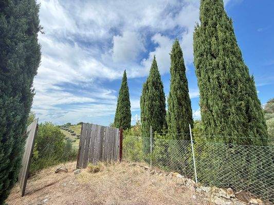 Toreinfahrt und Eingang