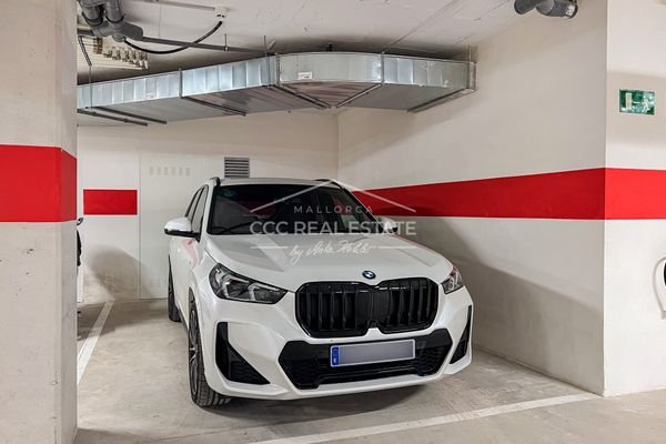 Tiefgaragenstellplatz