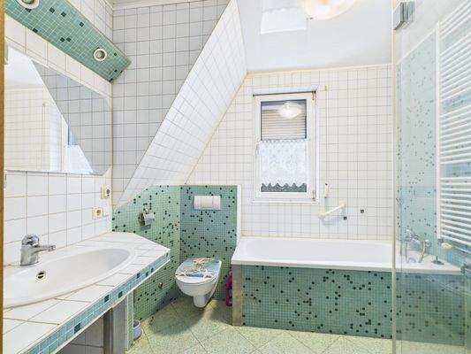 Einliegerwohnung - Vollbad
