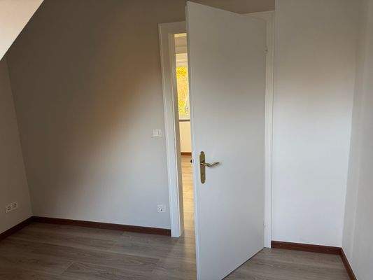 20 Halbes Zimmer.jpeg