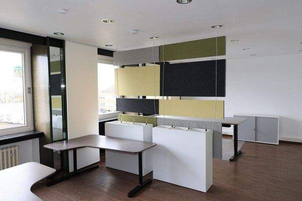 Büro2_Bild1.JPG