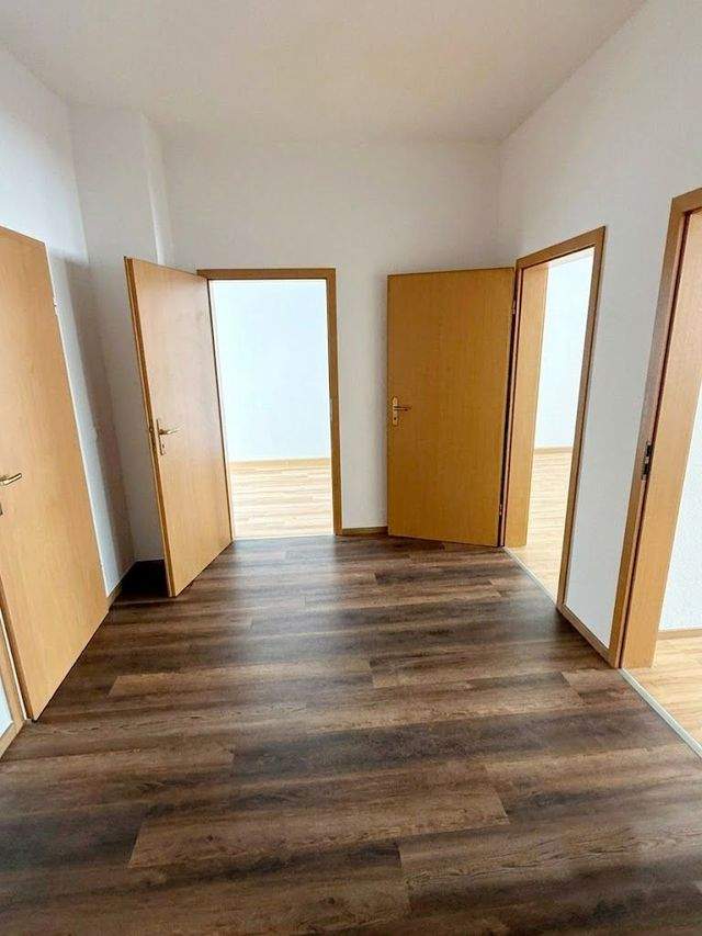 Geräumige 2-Raumwohnung im Herzen von Gera - Foto 3
