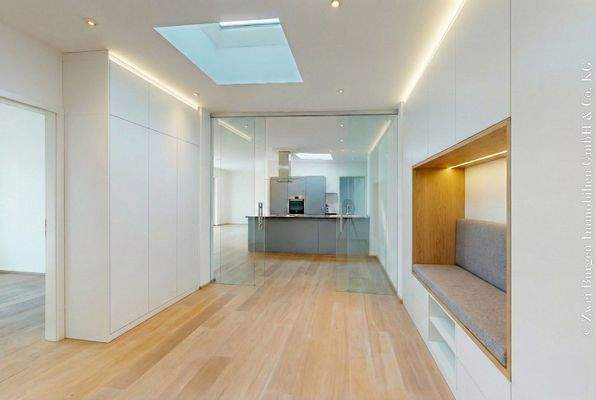 Möblierungsvorschlag mit Glaswand