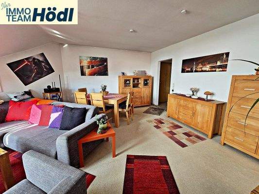 3.Foto Wohn- und Essbereich 