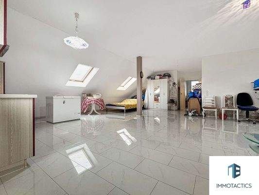 Wohn und Essbereich DG 