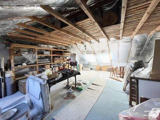 ausbaufähiges Dachgeschoss