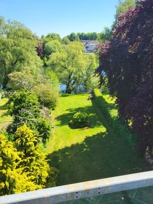Wohnzimmer 7 Blick vom linken Balkon zum See.jpg