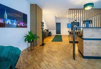 Büro- Verkaufsfläche.