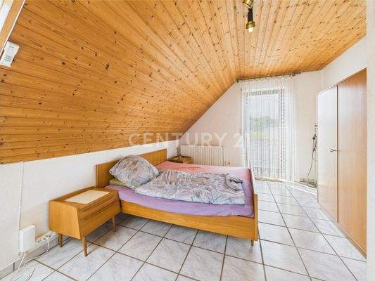 Schlafzimmer 3 mit Balkon