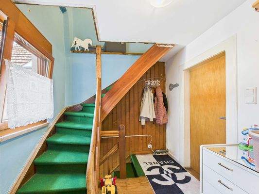 Treppenaufgang im OG ins DG