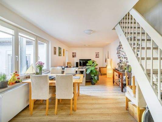 Wohn- und Essbereich EG