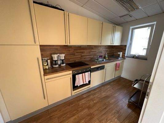 Beispiel: Wohnzimmer mit Balkon