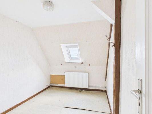 Kossau - Lütt Immobilien  - Zimmer DG