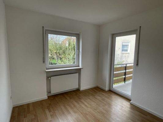 OG rechts Schlafzimmer 1.jpg