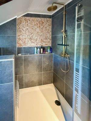 Dusche im Dachgeschoss