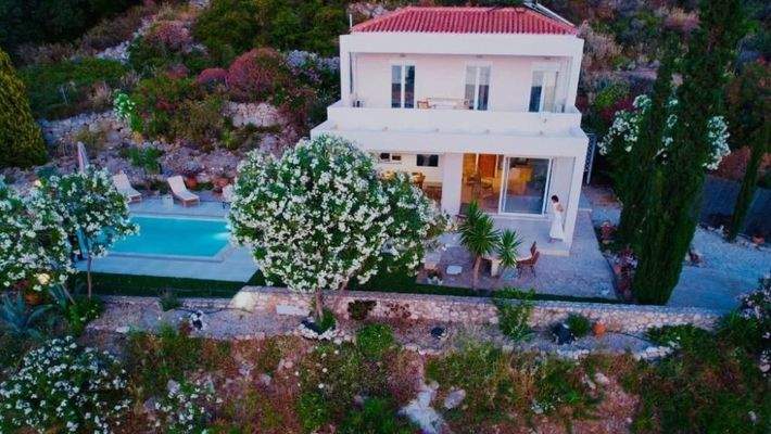 Kreta, Almyrida: Villa mit Meerblick und Swimmingpool zu verkaufen