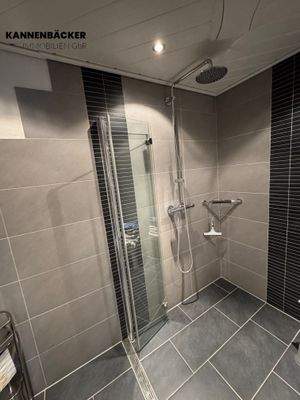 Barrierefreie Dusche EG