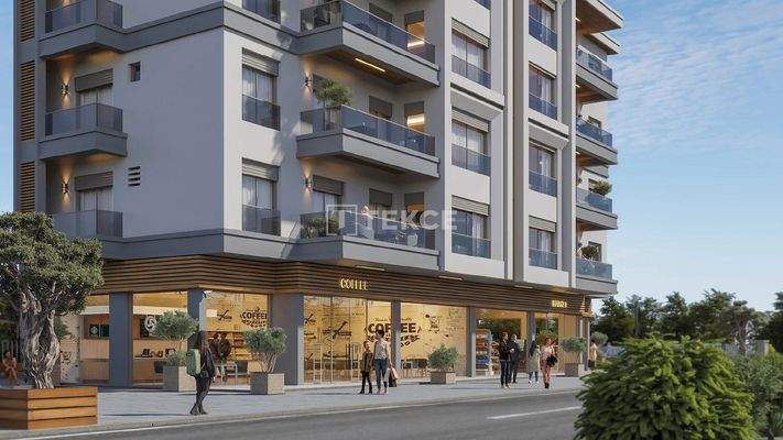 Apartments in a Complex with Pool Near the Beaches in İzmir