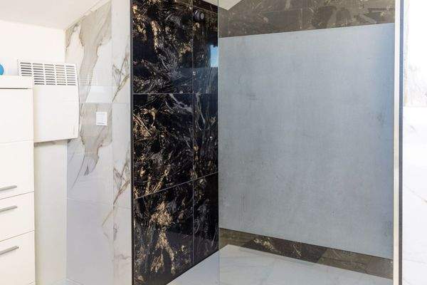 Neues und Nachhaltiges Einfamilienhaus mit geschmackvoller Ausstattung im Neubaugebiet.