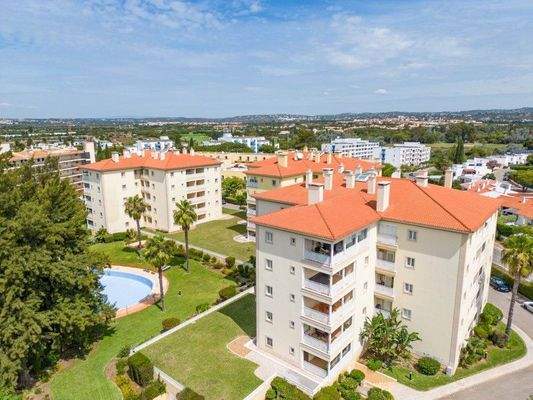 Cluttons_Algarve_RealEstate_Apartament_Vilamoura