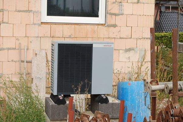 RH 17 Wärmepumpe.JPG