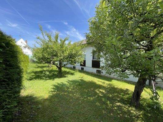 Außenansicht mit Blick auf den Garten