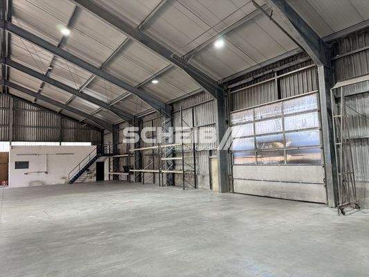 großes Sektionaltor