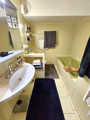 Apartament / Badezimmer