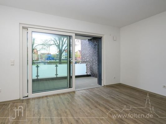 Wohnbereich und Loggia