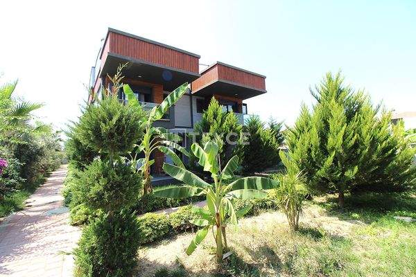 Flat with a Shared Pool Near Golf Courses in Kadriye Antalya