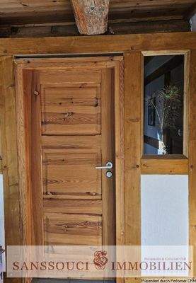 Wohnungseingang im Erdgeschoss